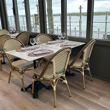 Logis Hotel- Restaurant Le Relais Guillaume De Normandy 索姆河畔的圣瓦列里 外观 照片