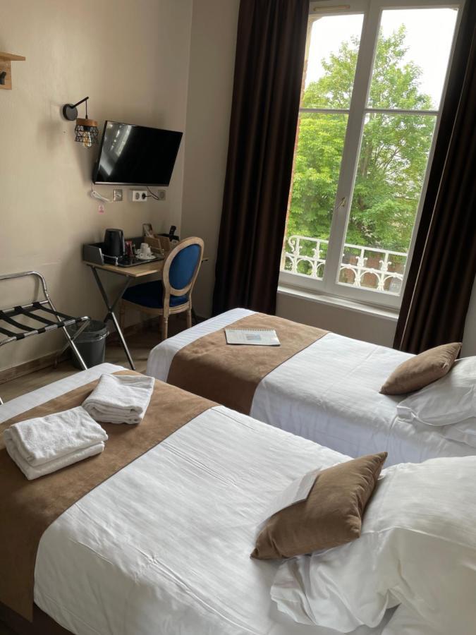 Logis Hotel- Restaurant Le Relais Guillaume De Normandy 索姆河畔的圣瓦列里 外观 照片
