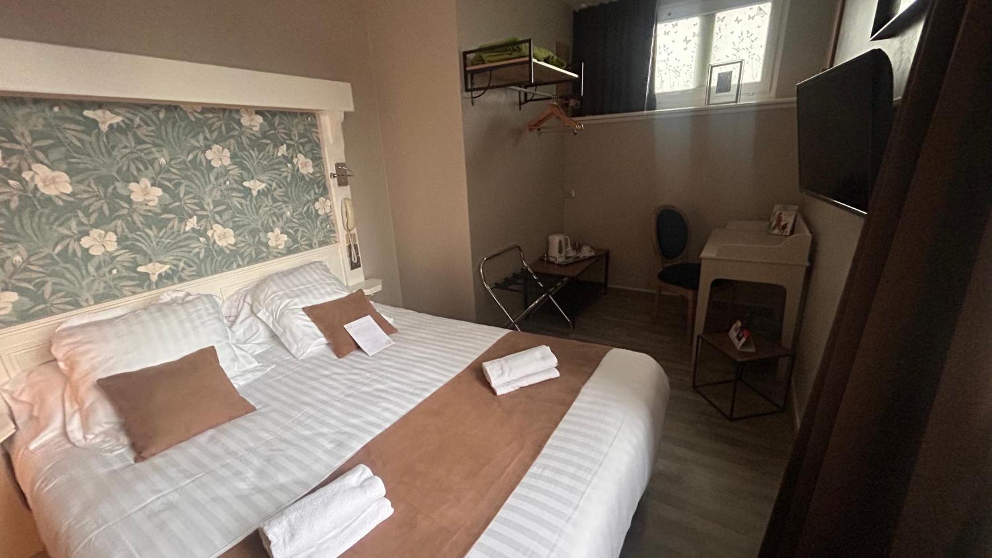 Logis Hotel- Restaurant Le Relais Guillaume De Normandy 索姆河畔的圣瓦列里 外观 照片